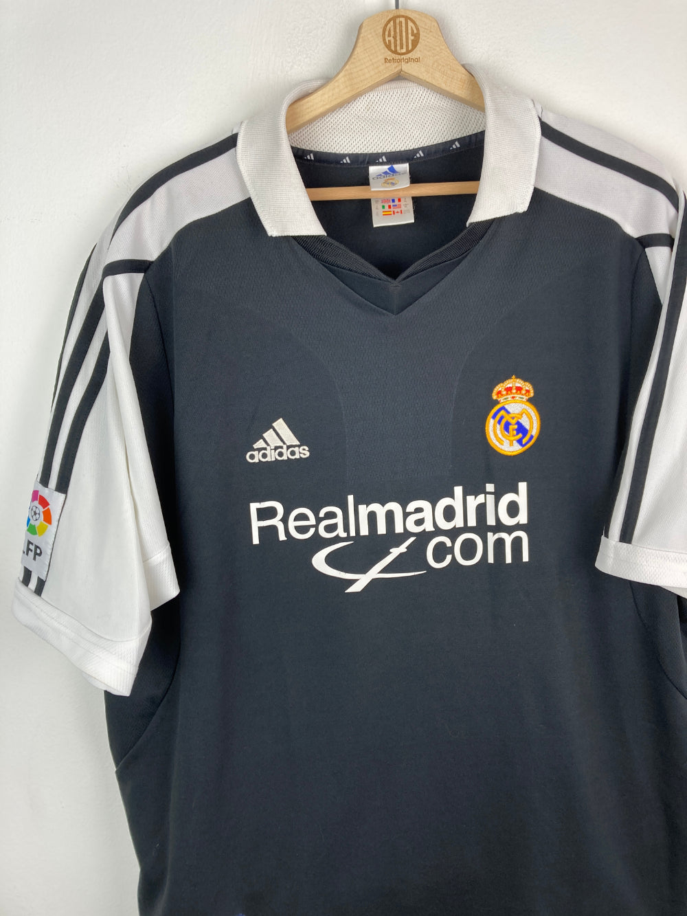 
                  
                    Original Real Madrid CF Cup 2001-2002 #7 Raul- XL
                  
                