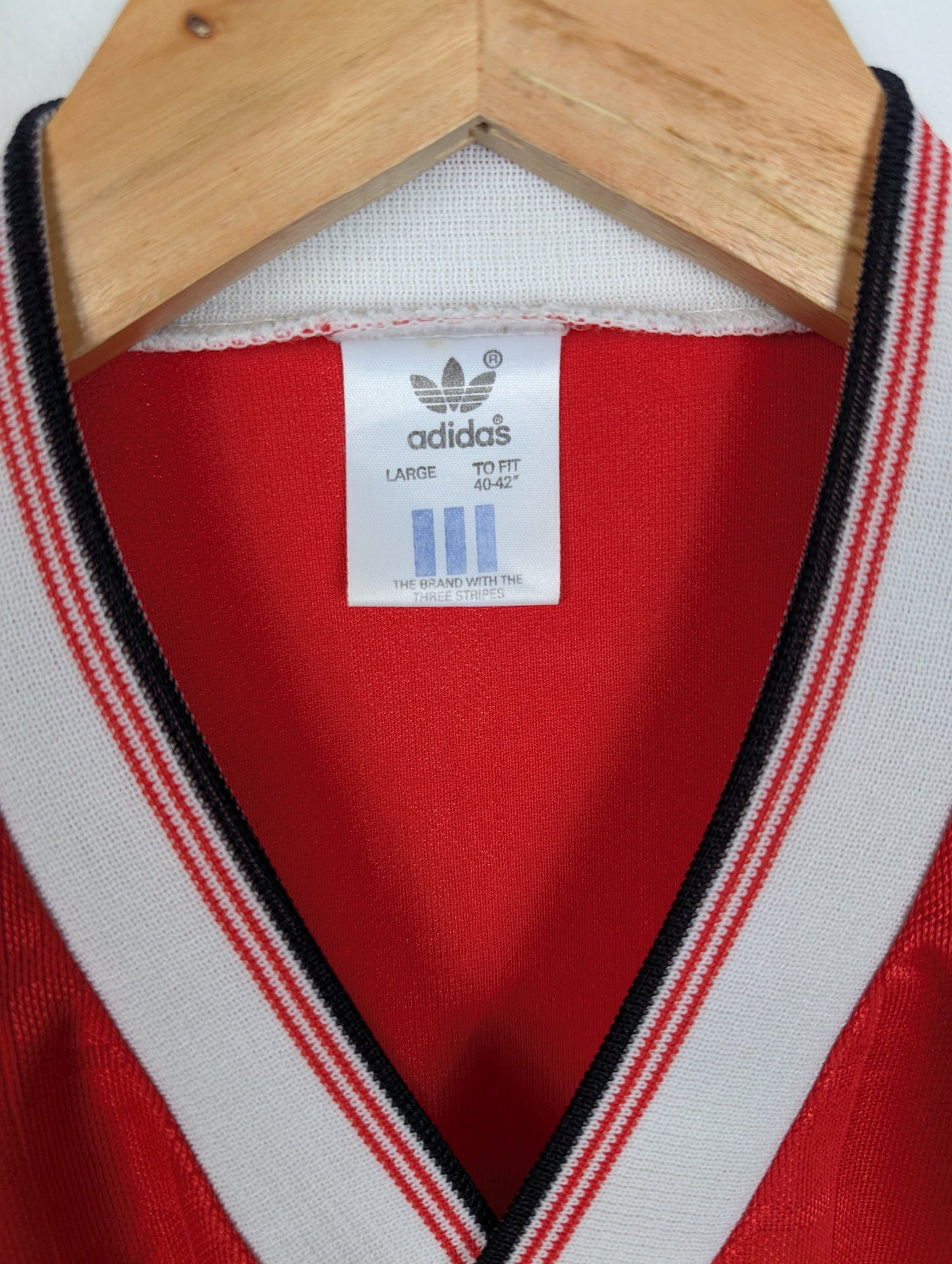 
                  
                    Original Manchester United FC Home Jersey 1988-1989 - L
                  
                