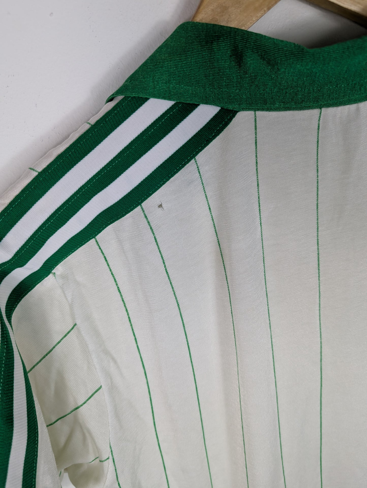 
                  
                    Original Northern Ireland Away Jersey 1982-1983 - M
                  
                