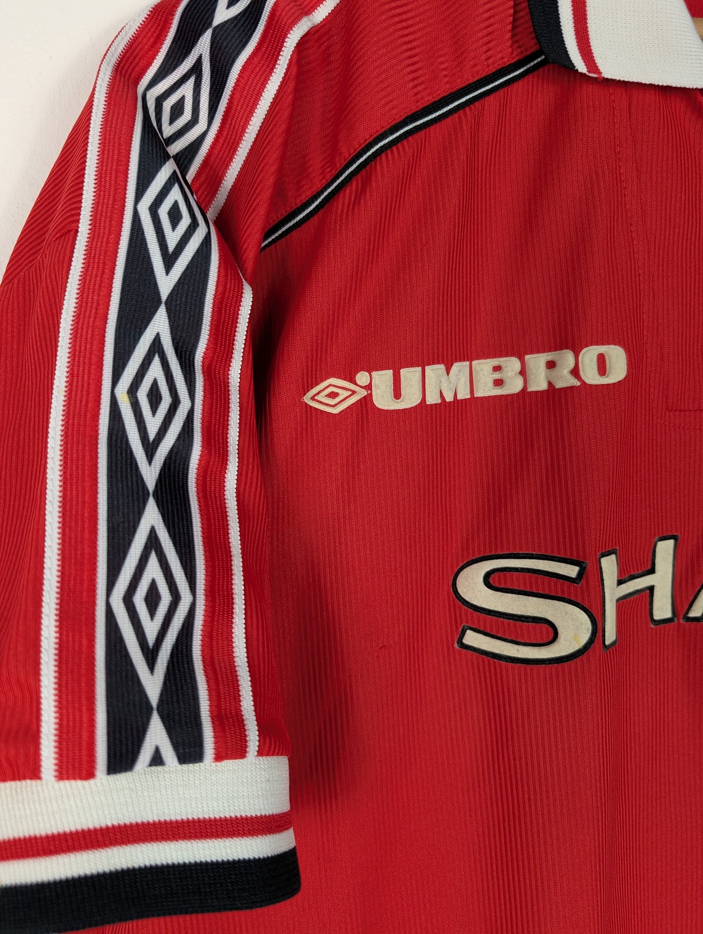 
                  
                    Original Manchester United FC Home Jersey 1998-2000 - XL
                  
                