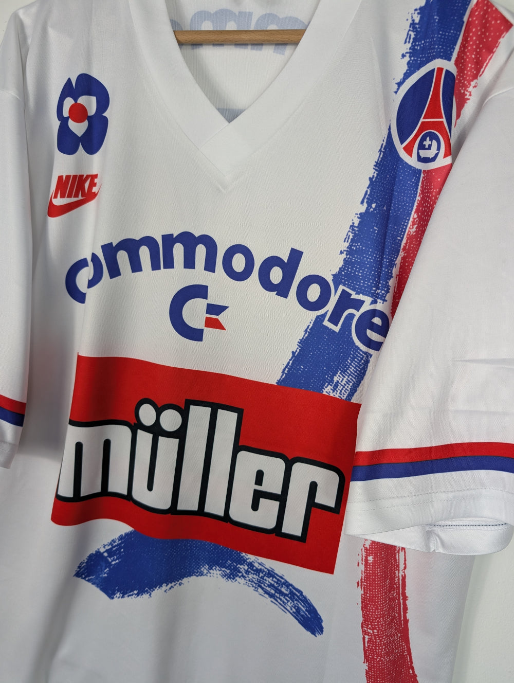 
                  
                    Original PSG Away Jersey 1991-1992 #4 Colleter  - XL
                  
                