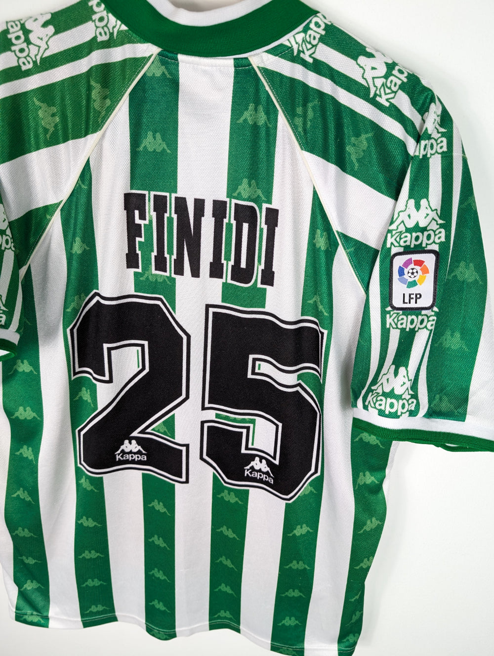 
                  
                    Original Real Betis *Player issued* Away Jersey 1995-1997 #25 Finidi George - XL
                  
                