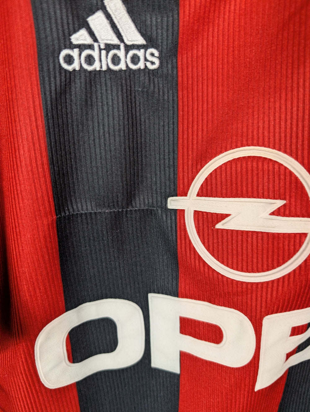 
                  
                    Original AC Milan Home Jersey 1998-1999 #9 Weah - L
                  
                