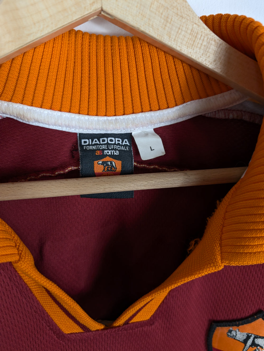 
                  
                    Original AS Roma *Player-issue* Home Jersey 1998-1999 #10 Totti - L
                  
                