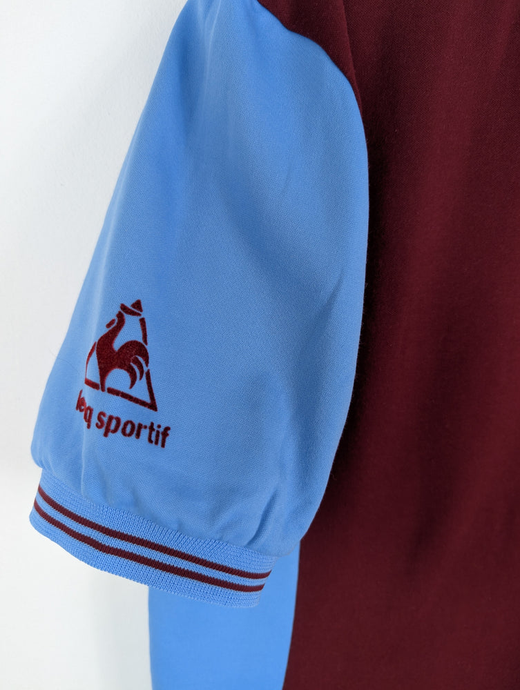 
                  
                    Original Aston Villa FC Home Jersey 1982-1983 - L
                  
                