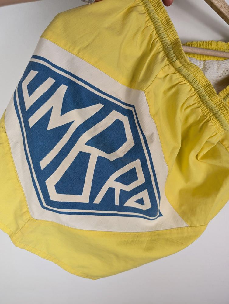 
                  
                    Original Leeds United FC Shorts 1990-1992 - L
                  
                