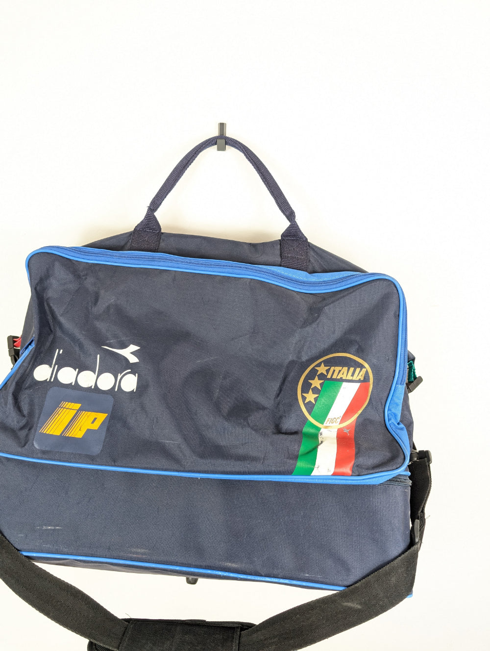 
                  
                    Original Italy Bag 1990
                  
                