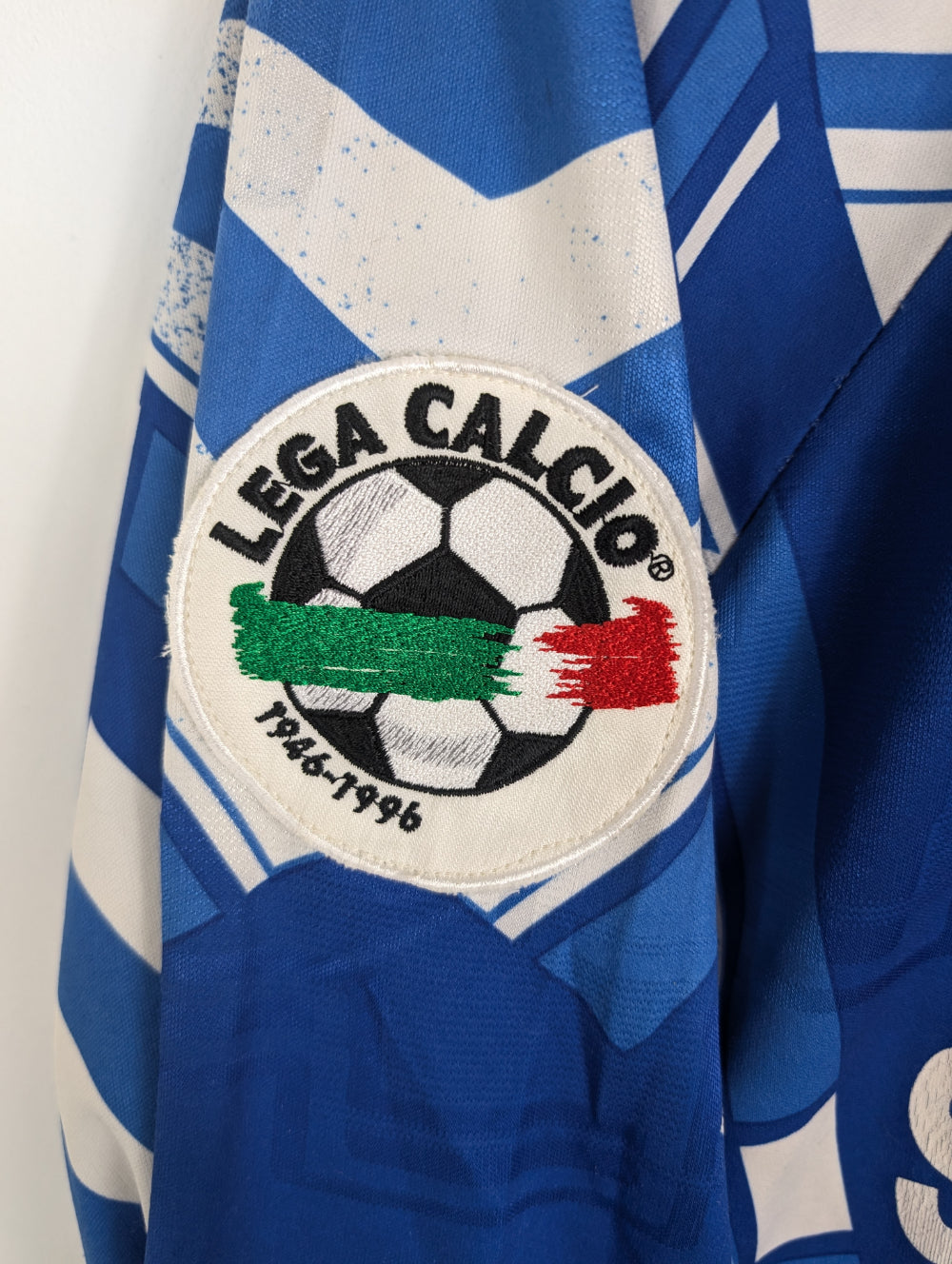 
                  
                    Original Empoli FC *Matchworn* Home Jersey 1995-1996 #9 Bertarelli - XL
                  
                