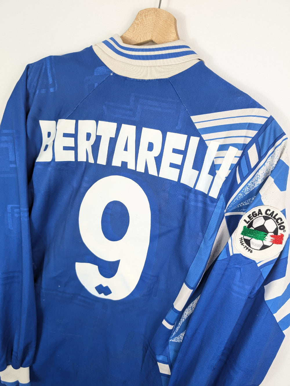 
                  
                    Original Empoli FC *Matchworn* Home Jersey 1995-1996 #9 Bertarelli - XL
                  
                