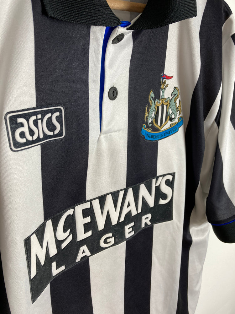 
                  
                    Original Newcastle United FC Home Jersey 1993-1995 - L
                  
                