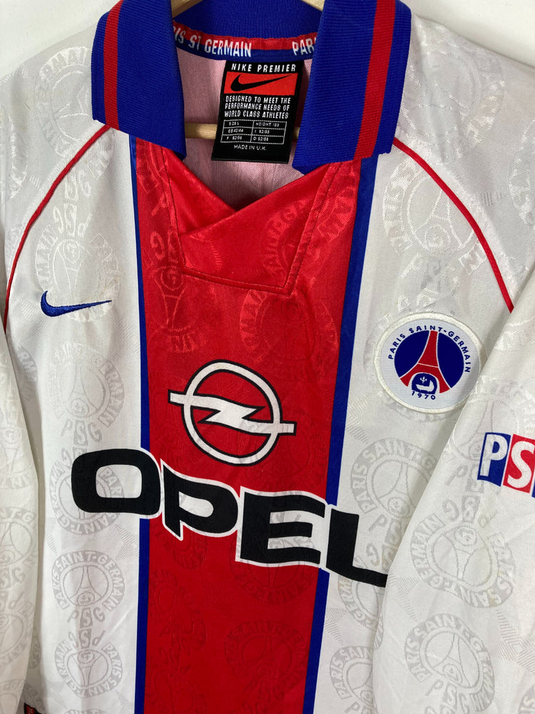 
                  
                    Original PSG Away Jersey 1996-1997 #9 Simone - L
                  
                