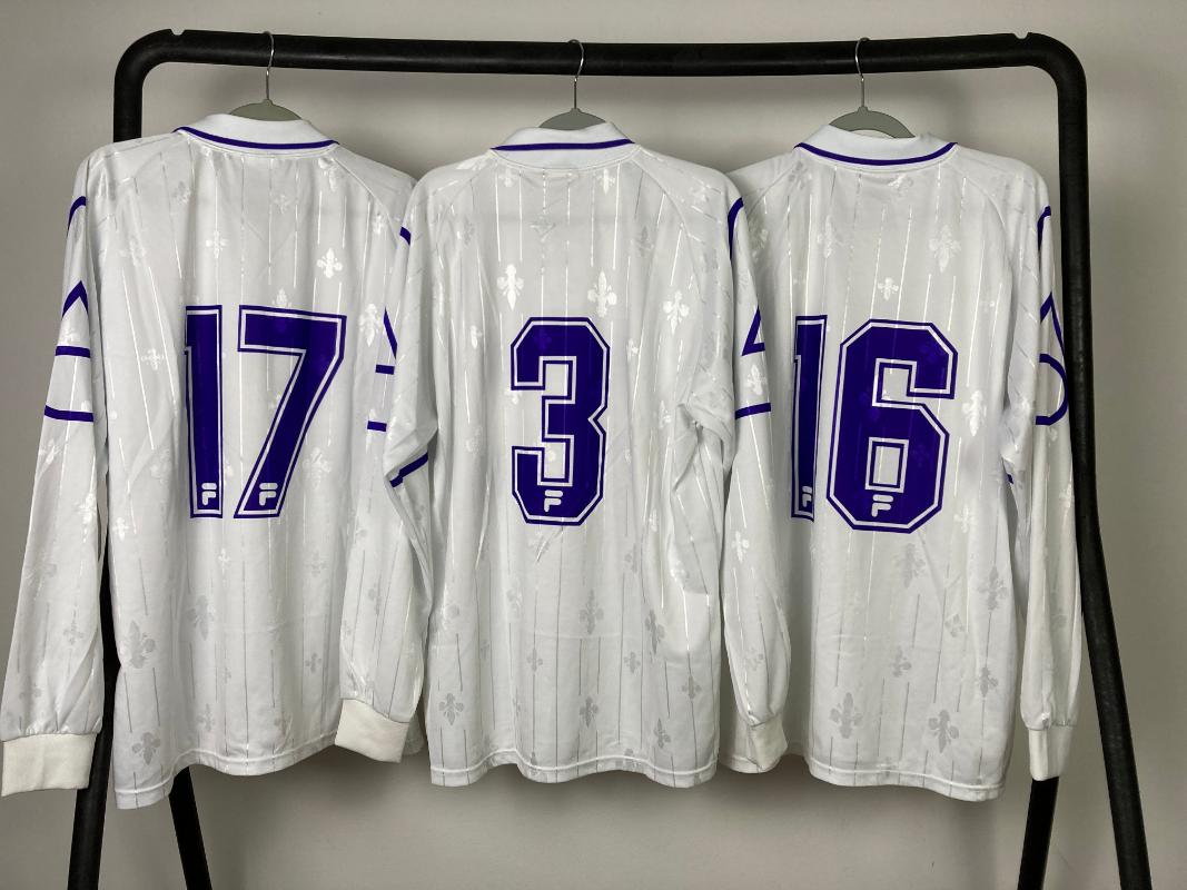 
                  
                    ACF Fiorentina 1997-1998 Matchworn Away
                  
                