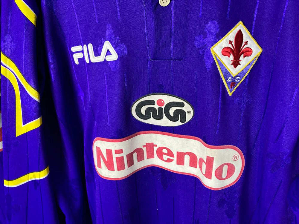 
                  
                    ACF Fiorentina 1997-1998 Matchworn Home
                  
                