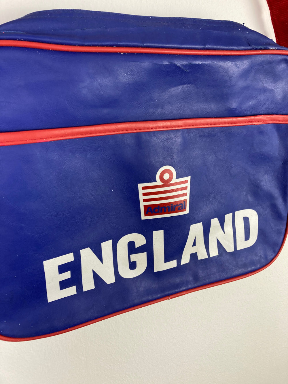 
                  
                    Original England Bag 1980s
                  
                