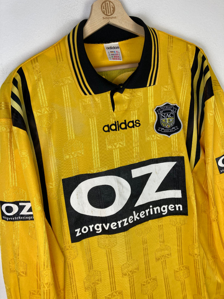 
                  
                    Original NAC Breda *Matchworn* Home Jersey 1996-1997 #15 - XXL
                  
                