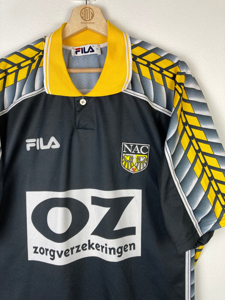 
                  
                    Original NAC Breda *Matchworn* Away Jersey 1998-1999 #18 - XL
                  
                