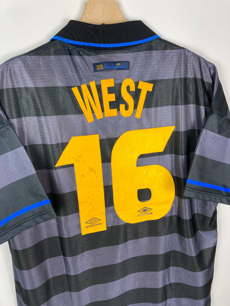 
                  
                    Original Inter Milan *Rare* Third Jersey 1997-1998 #16 West - XL
                  
                