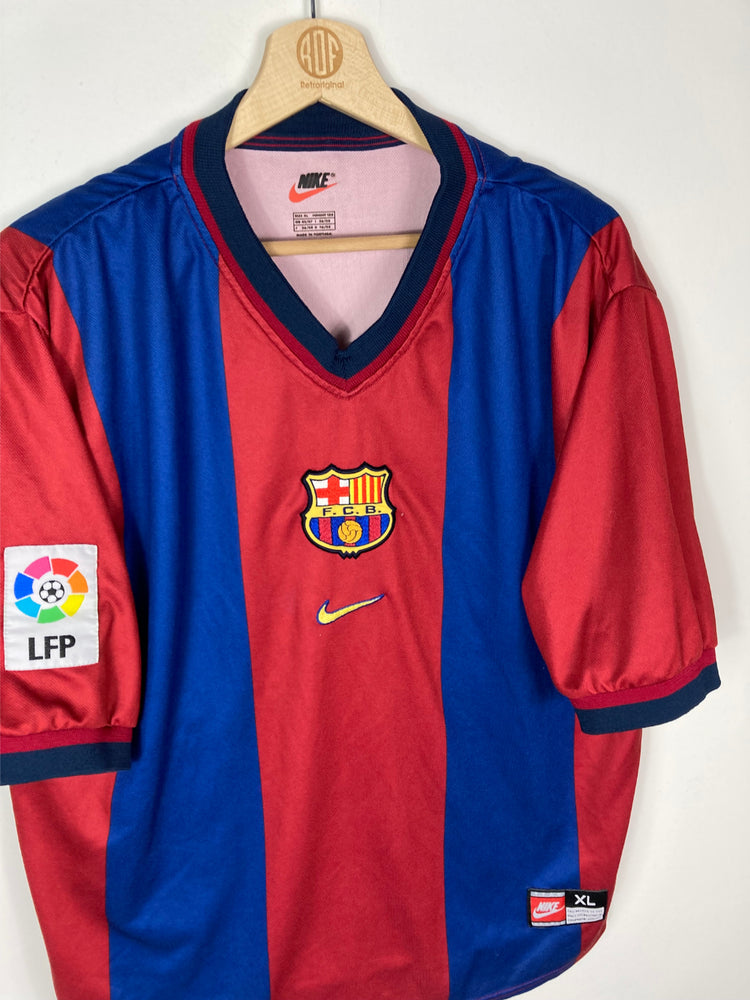 
                  
                    Original FC Barcelona Home Jersey 1998-2000 - XL
                  
                