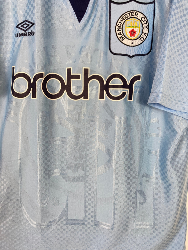 
                  
                    Original Manchester City FC Home Jersey 1995-1996 - XL
                  
                