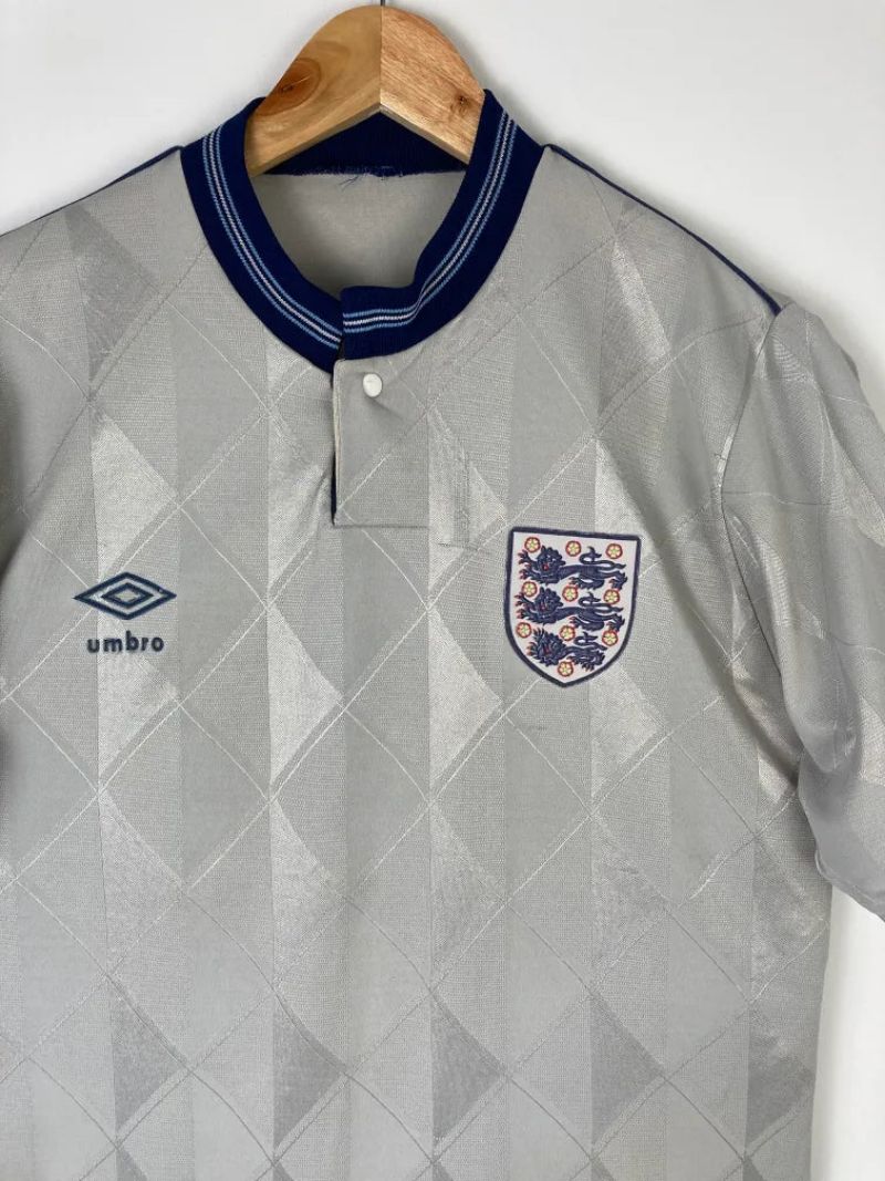 
                  
                    Original England Third Jersey 1987-1989 - M
                  
                