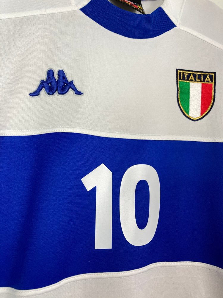 
                  
                    Original Italy Away Jersey 1998-2000 #10 Del Piero - XL
                  
                