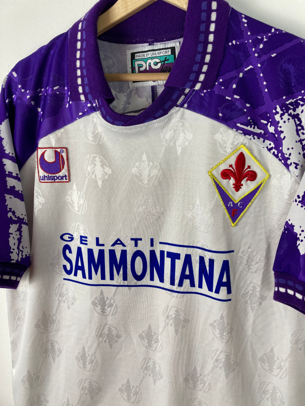 
                  
                    Original Fiorentina ACF *Player-issue* Away Jersey 1994-1995 #9 Batistuta - XL
                  
                