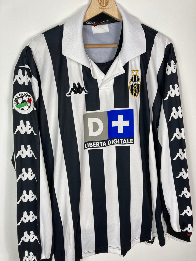 
                  
                    Original Juventus FC *Match-issue* Home Jersey 1999-2000 #2 Ferrara - XL
                  
                