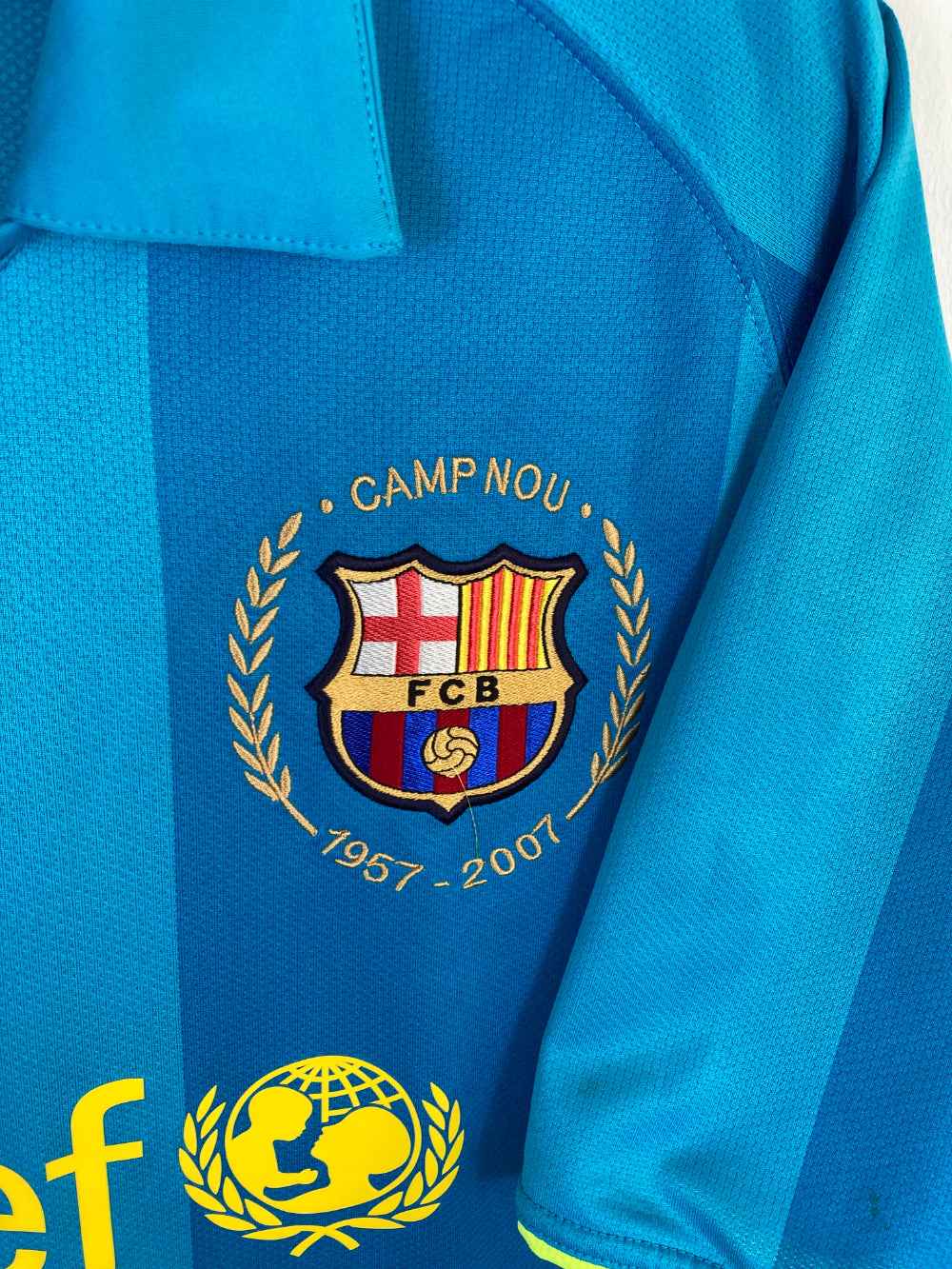 
                  
                    Original FC Barcelona Away Jersey 2007-2008 - XL
                  
                