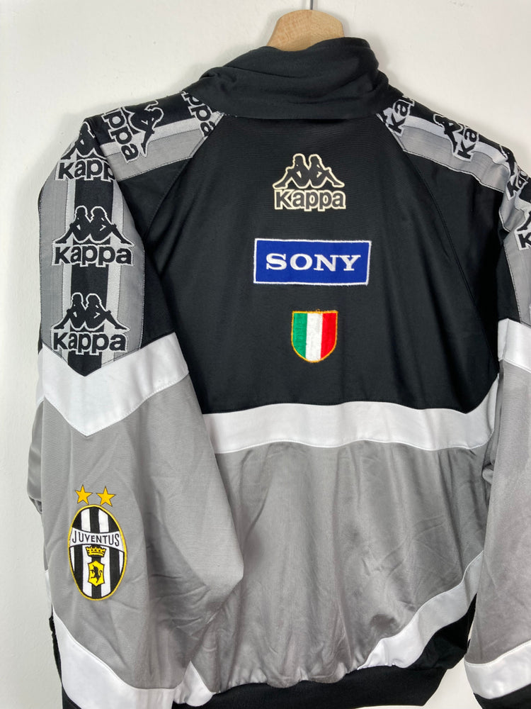 
                  
                    Original Juventus FC Jacket 1995-1997 - L
                  
                