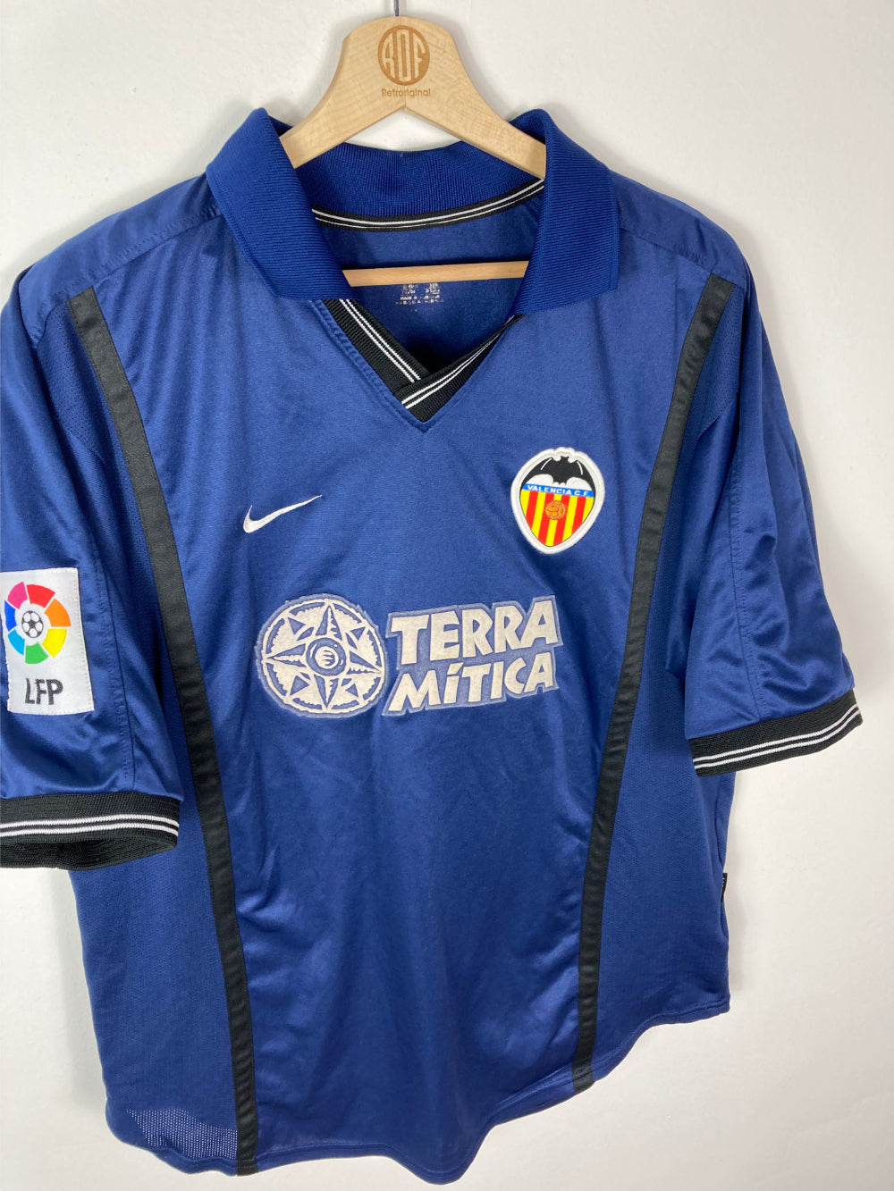 
                  
                    Original Valencia CF Away Jersey 2000-2001 - XL
                  
                