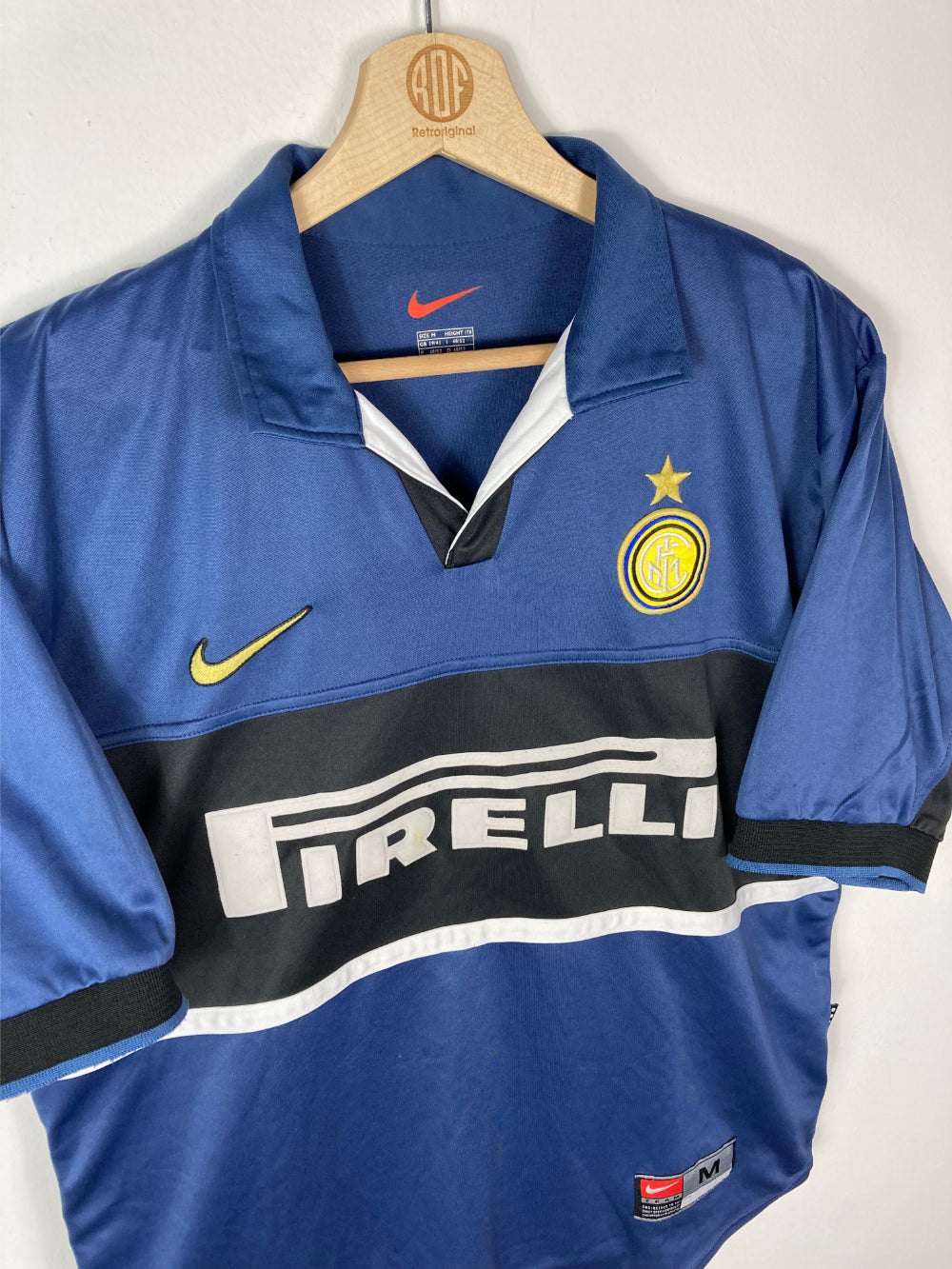 
                  
                    Original Inter Milan Third Jersey 1998-1999 - M
                  
                