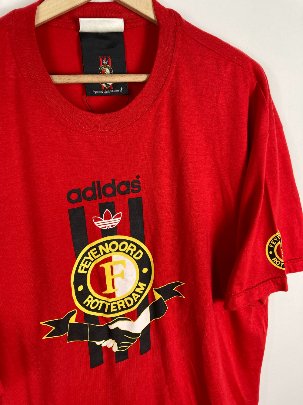 
                  
                    Original Feyenoord Tee 1995-1996 - XL
                  
                