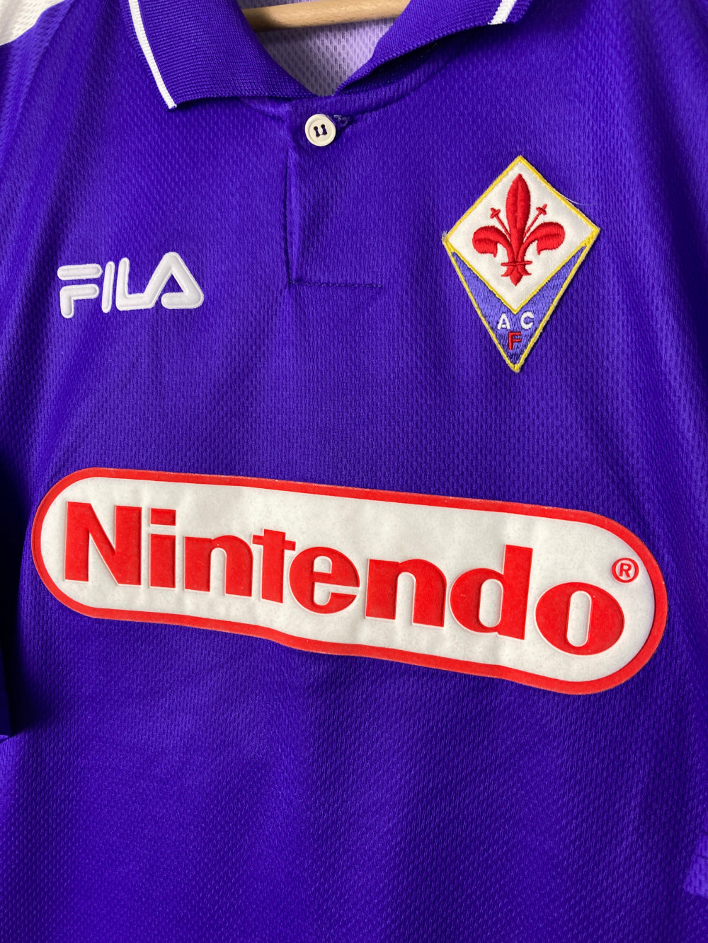 
                  
                    Original Fiorentina ACF *Player-issue* Home Jersey 1998-1999 #9 Batistuta - XL
                  
                