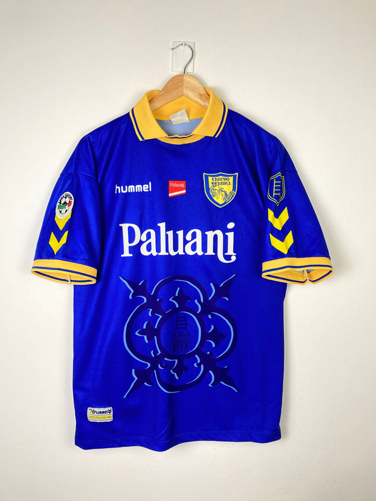
                  
                    Original Chievo Verona *Matchworn* Away Jersey 1999-2000 #17 of Giuseppe Aquaro - XL
                  
                
