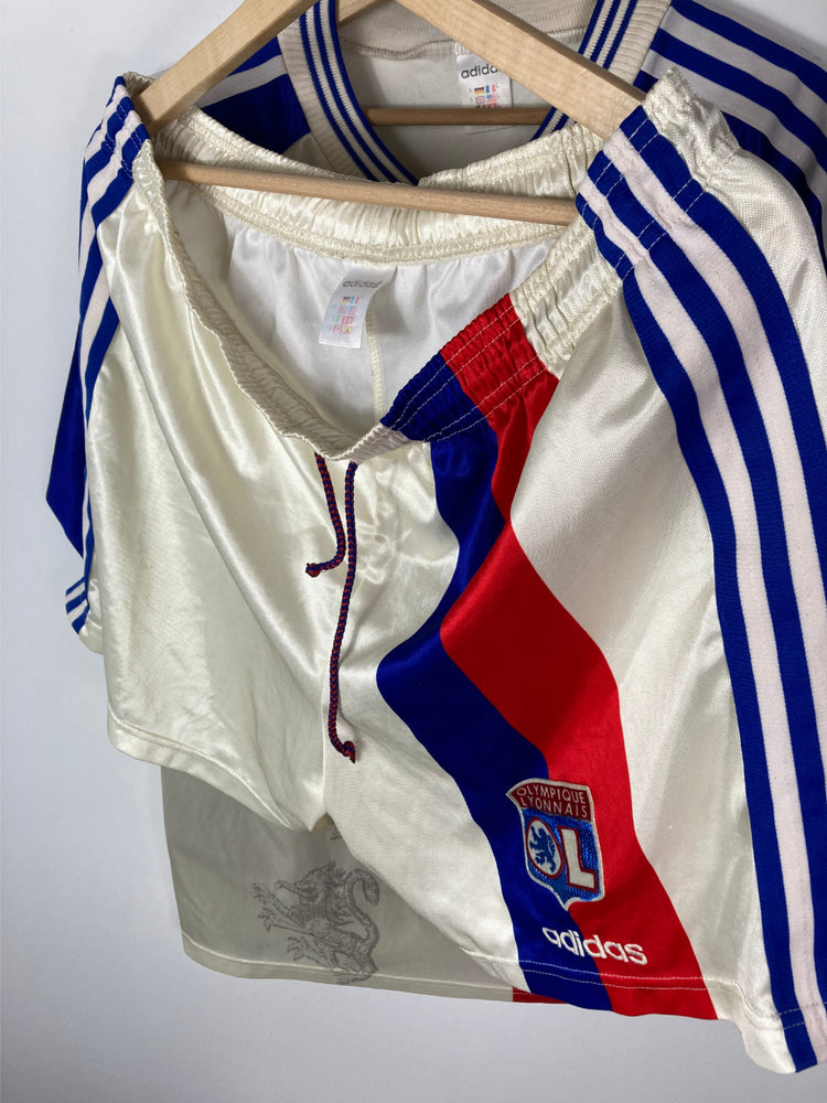 
                  
                    Original Olympique Lyon Kit 1996-1997 - L
                  
                