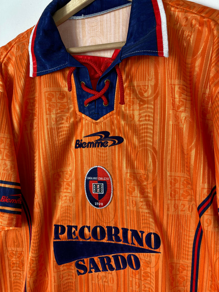 
                  
                    Original Cagliari Calcio Third Jersey 1999-2000 - L
                  
                