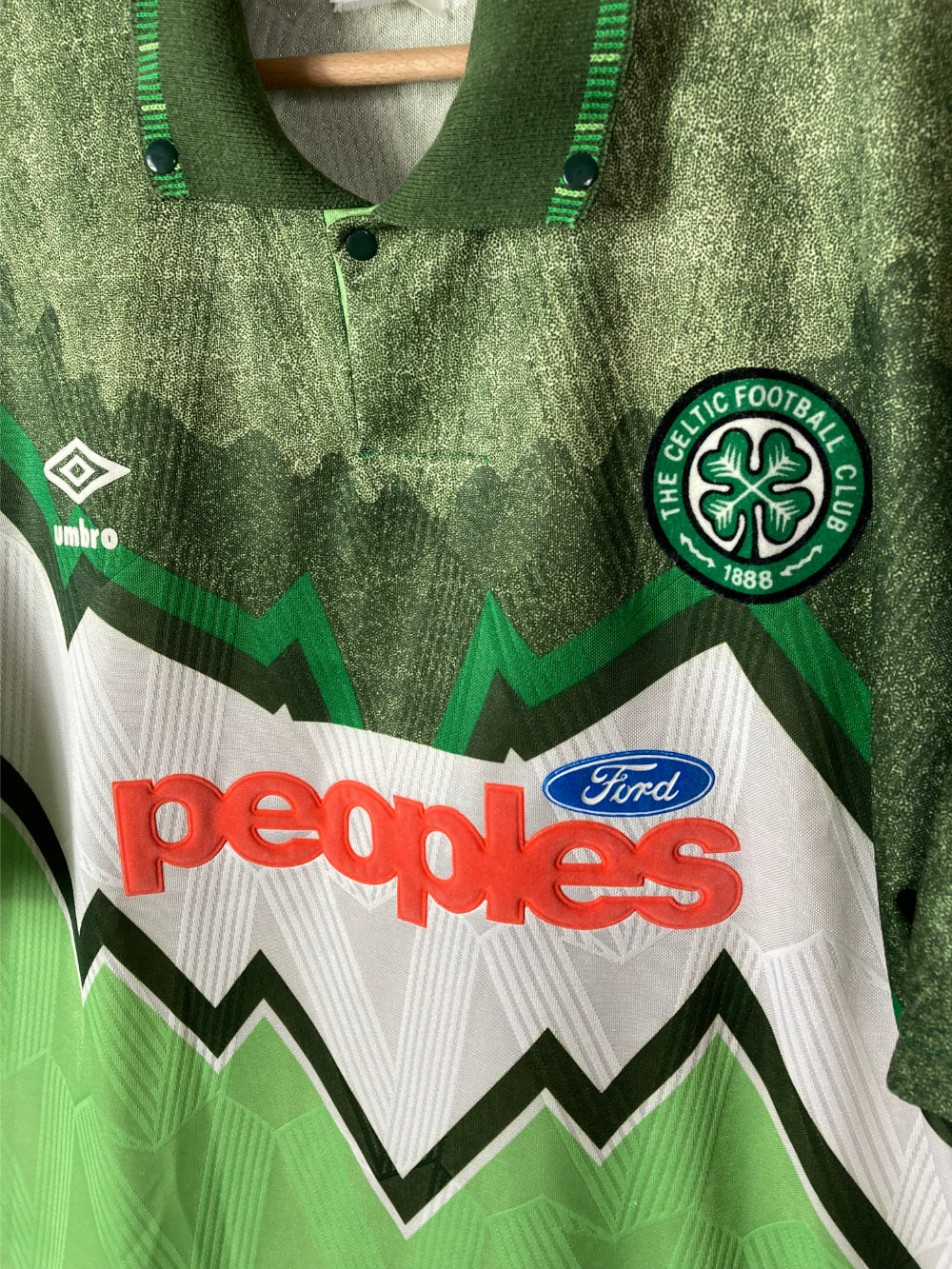 
                  
                    Original Celtic FC Away Jersey 1991-1992 - XL
                  
                