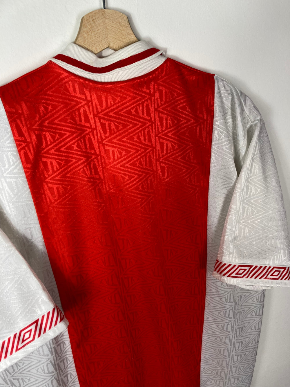 
                  
                    Original Ajax AFC Home Jersey 1991-1993 - XL
                  
                