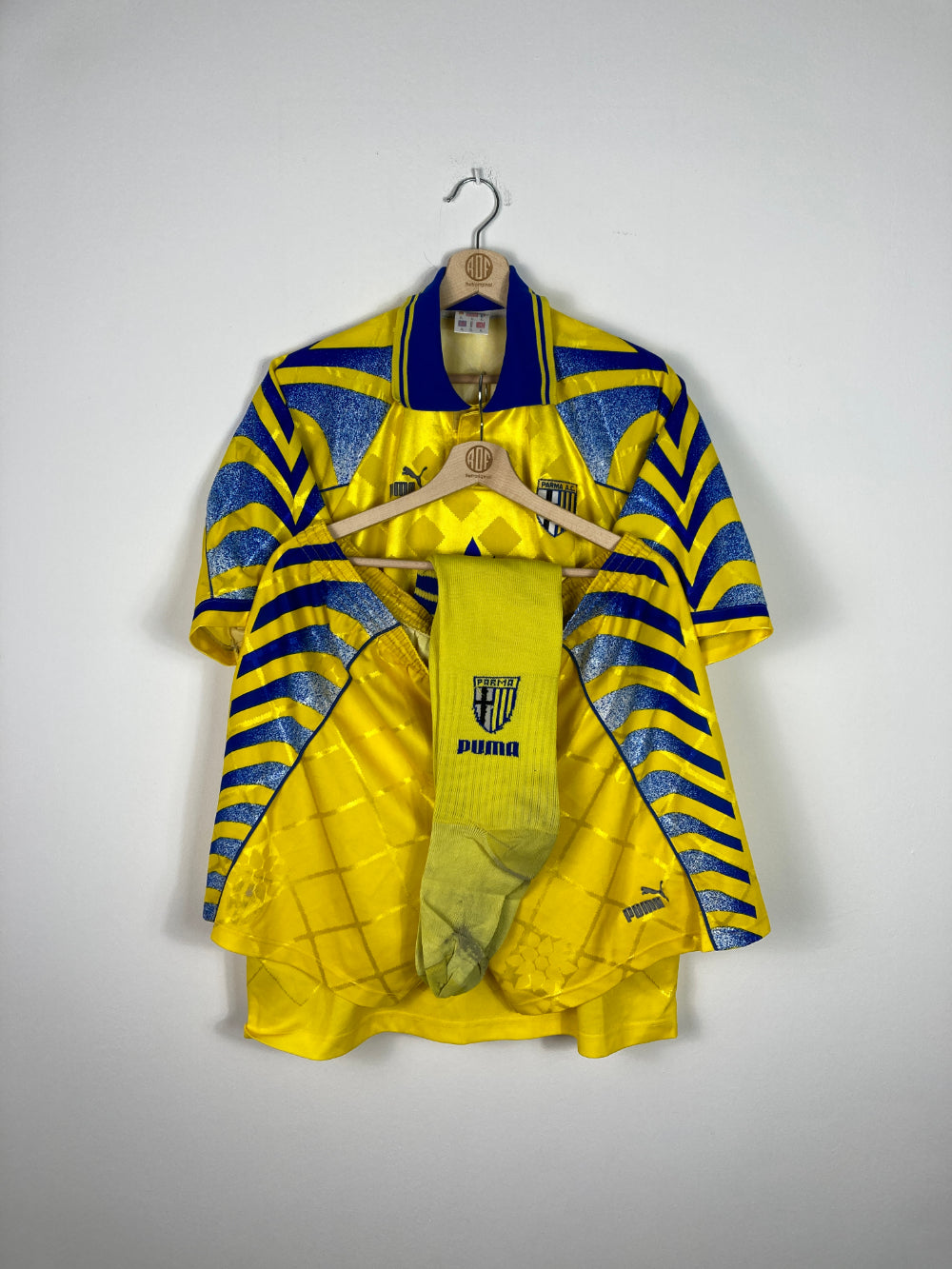 Original Parma Calcio 1913 Away Kit 1995-1997 - XL