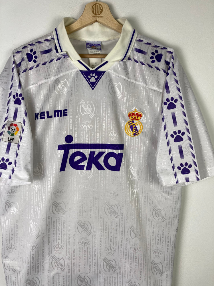 
                  
                    Original Real Madrid *Player-Issue* Home Jersey 1996-1997 #6 of Redondo - M
                  
                