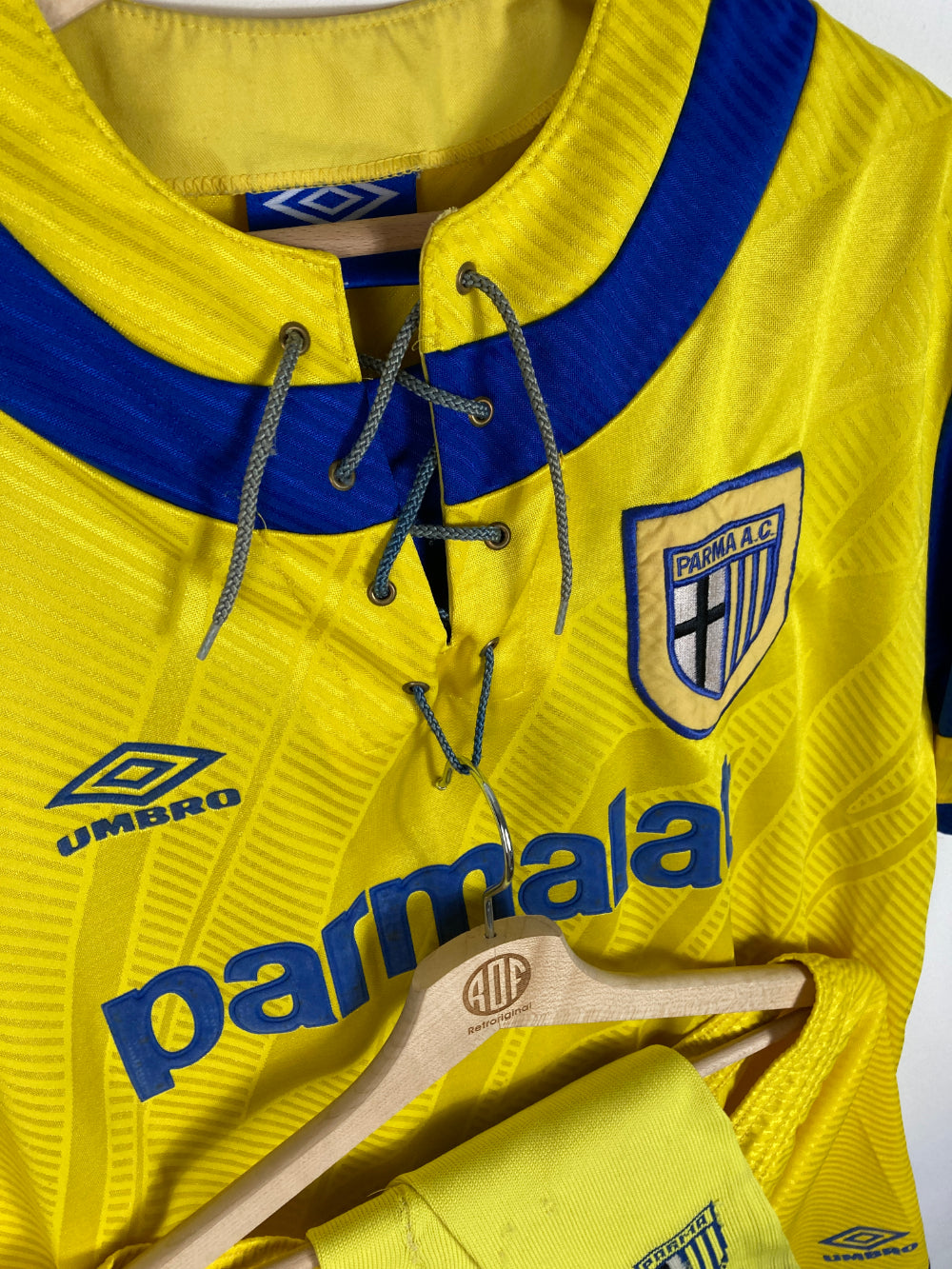 
                  
                    Original Parma Calcio 1913 Away Kit 1993-1995 - L
                  
                