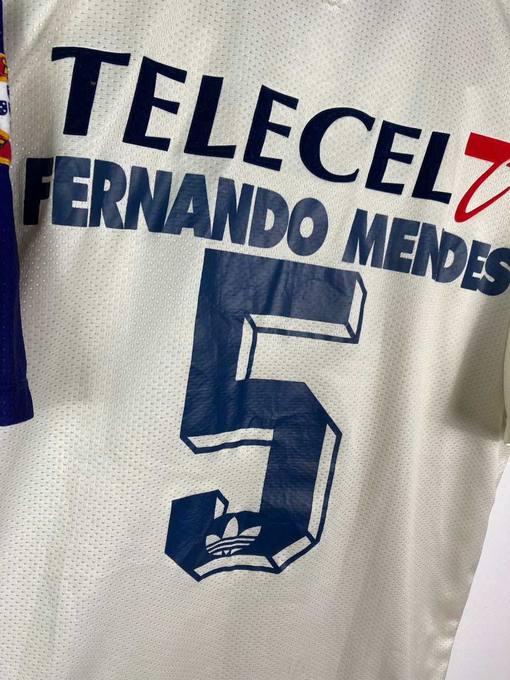 
                  
                    Original FC Porto *Player-issue* Away Jersey 1996-1997 #5 Fernando Mendes - XL
                  
                