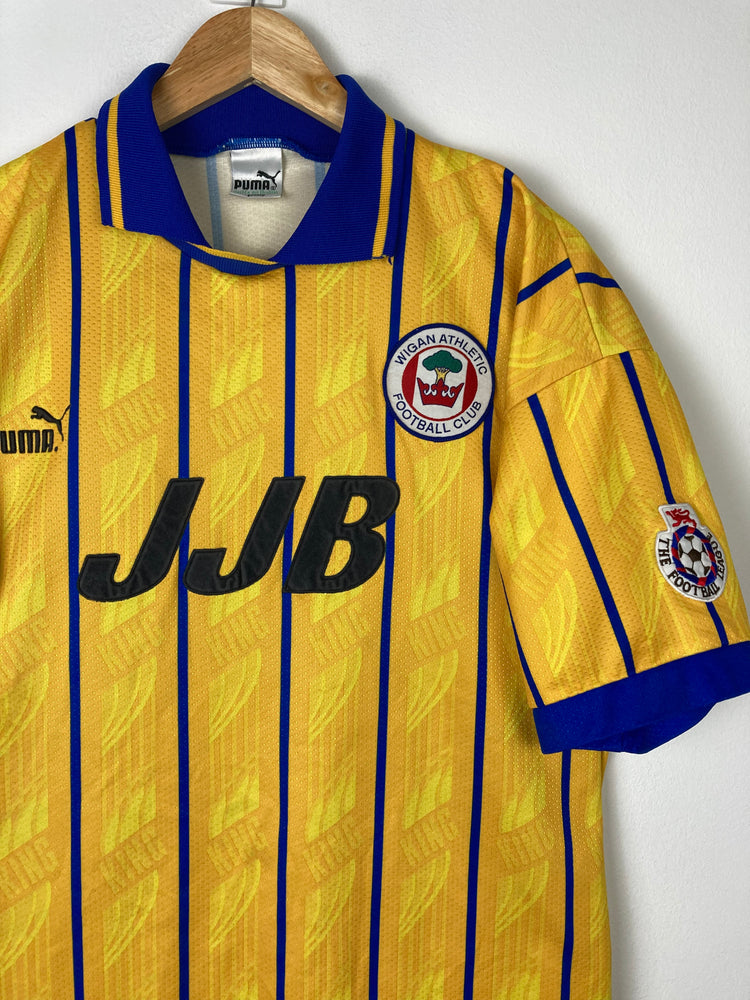 
                  
                    Original Wigan Athletic FC *Matchworn* Away Jersey 1995-1996 #5 - XL
                  
                