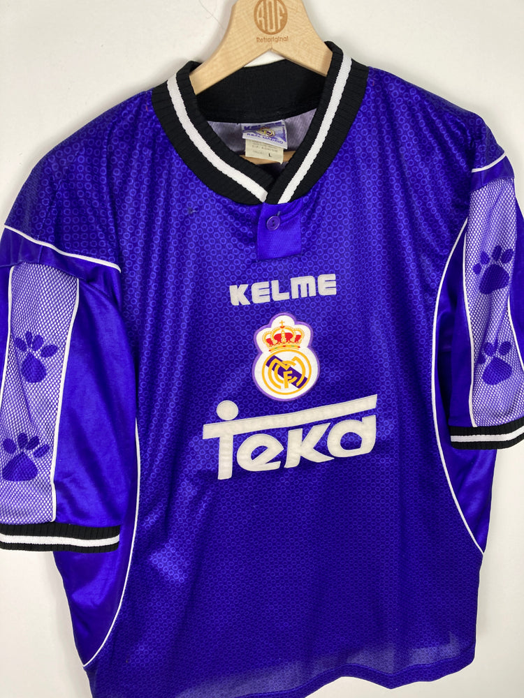 
                  
                    Original Real Madrid CF Away Jersey 1997-1998 - XL
                  
                