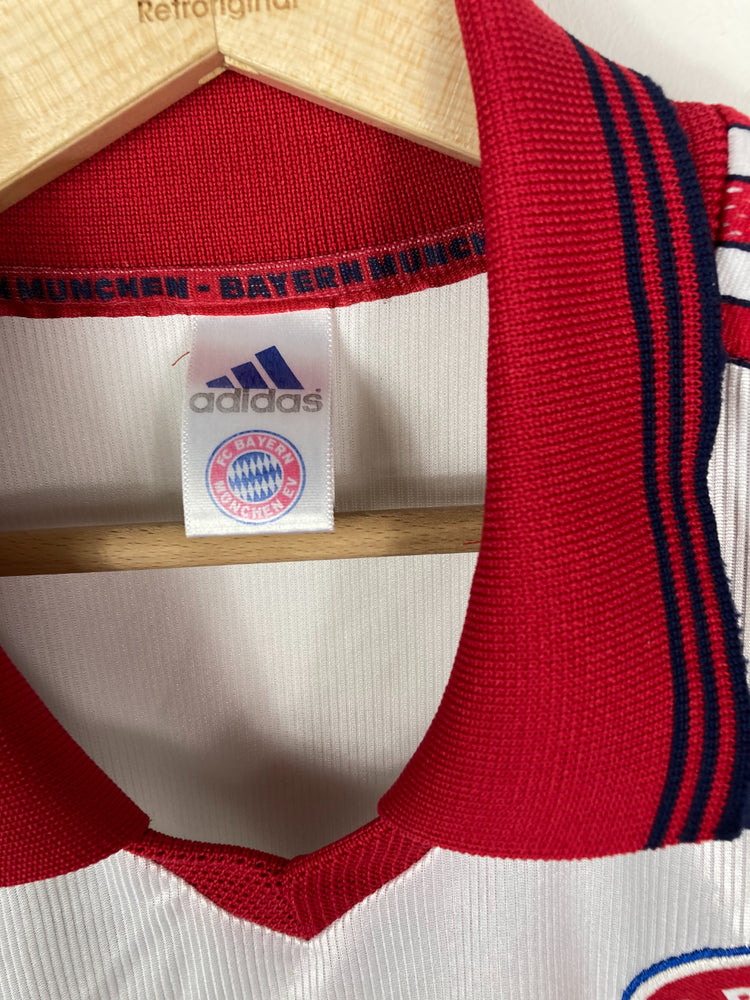 
                  
                    Original Bayern München FC Away Jersey 1998-1999 - XL
                  
                