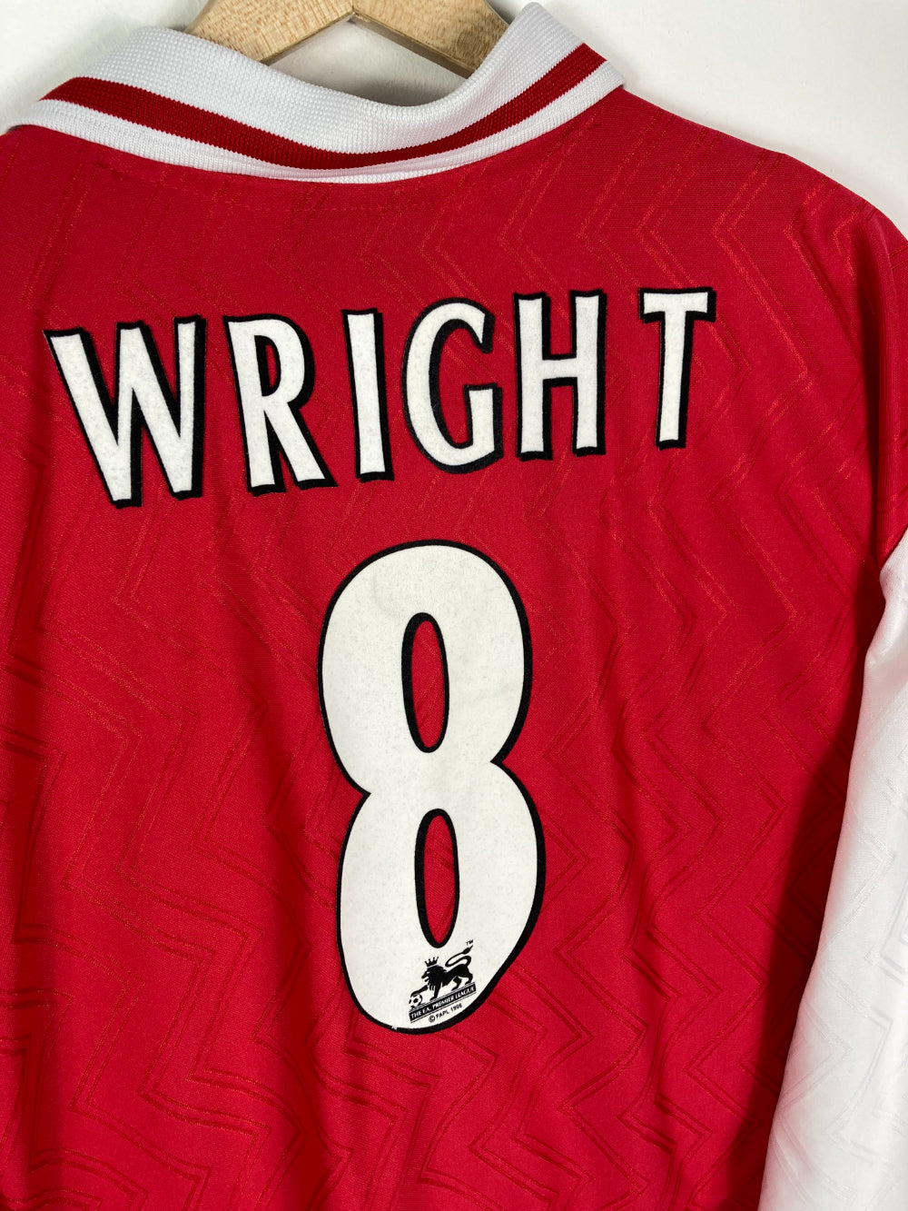 
                  
                    Original Arsenal FC Home Jersey 1996-1998 #8 Wright - XXL
                  
                