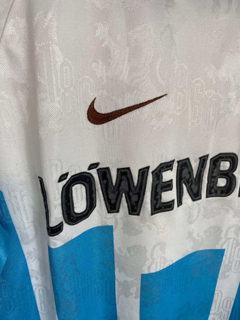 
                  
                    Original München 1860 TSV Home Jersey 1996-1997 - S
                  
                