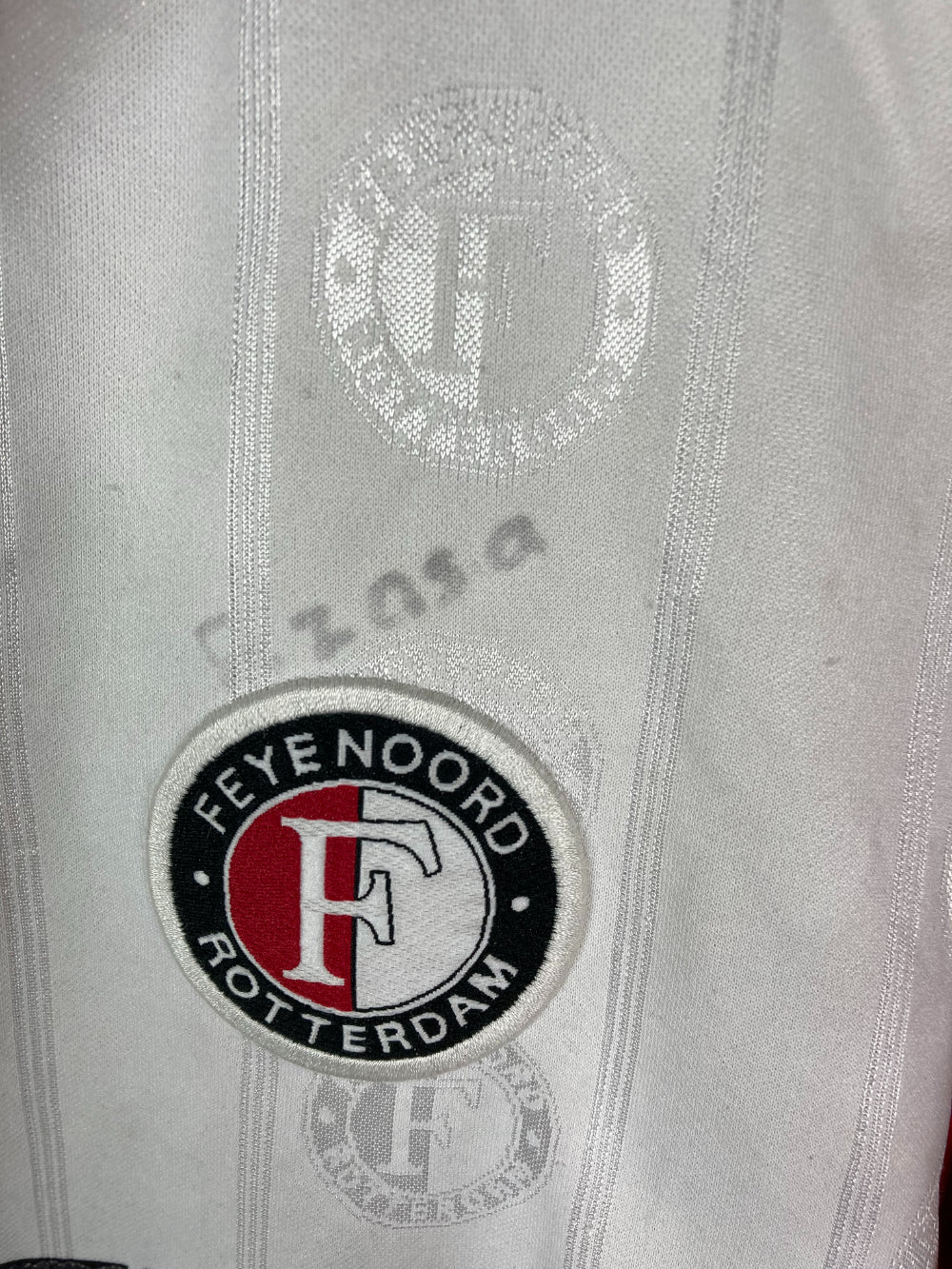 
                  
                    Original Feyenoord Home Jersey 1997-1998 - XS
                  
                