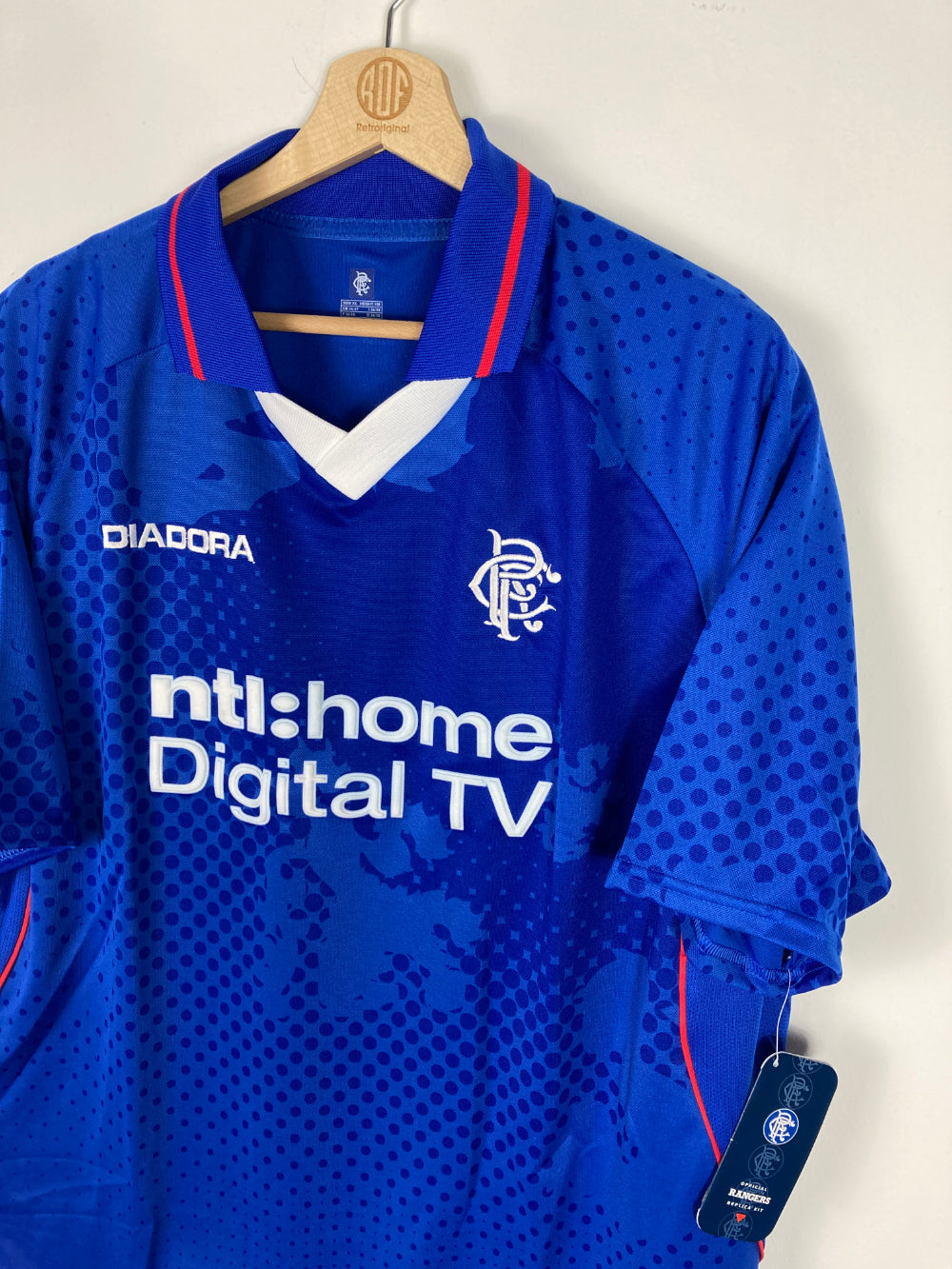 
                  
                    Original Rangers FC *BNWT* Home Jersey 2002-2003 - XL
                  
                