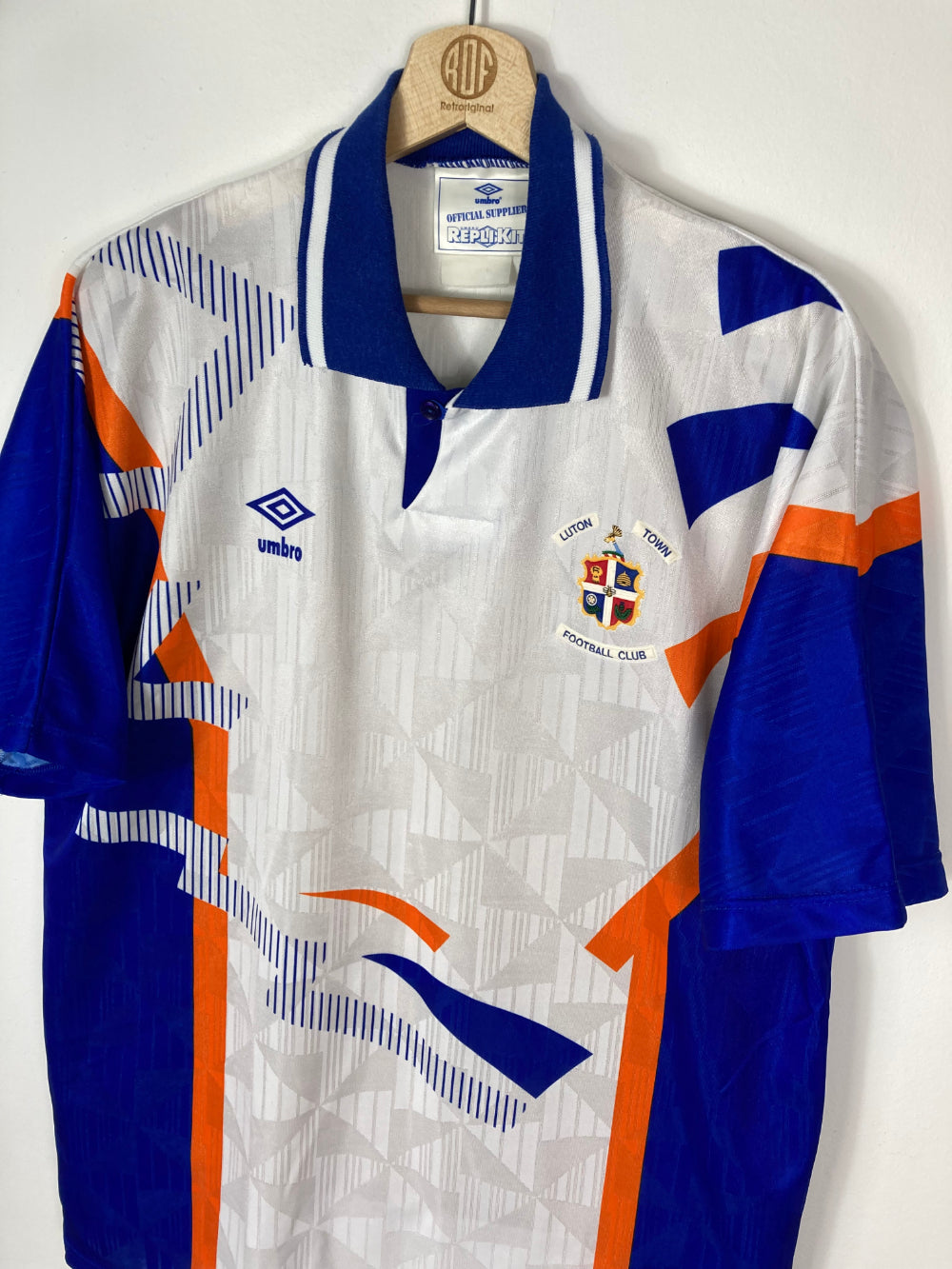 
                  
                    Original Luton Town FC Home Jersey 1991-1992 - XL
                  
                